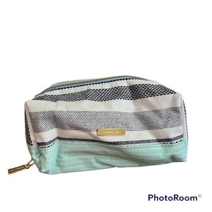 🔹SOPHIA JOY: Women’s small blue patterned cosmetic pouch w/zipper, preowned🔹